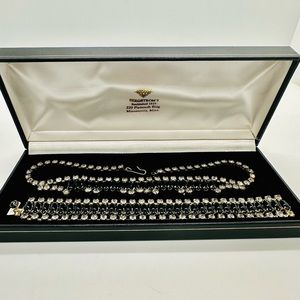 Vintage Black Rhinestone Necklace Demi Set